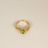 14k Gold Peridot Ring - SIZE 5.5