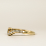 10k Gold Diamond Ring - SIZE 7
